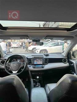 تۆیۆتا ڕاڤ 4